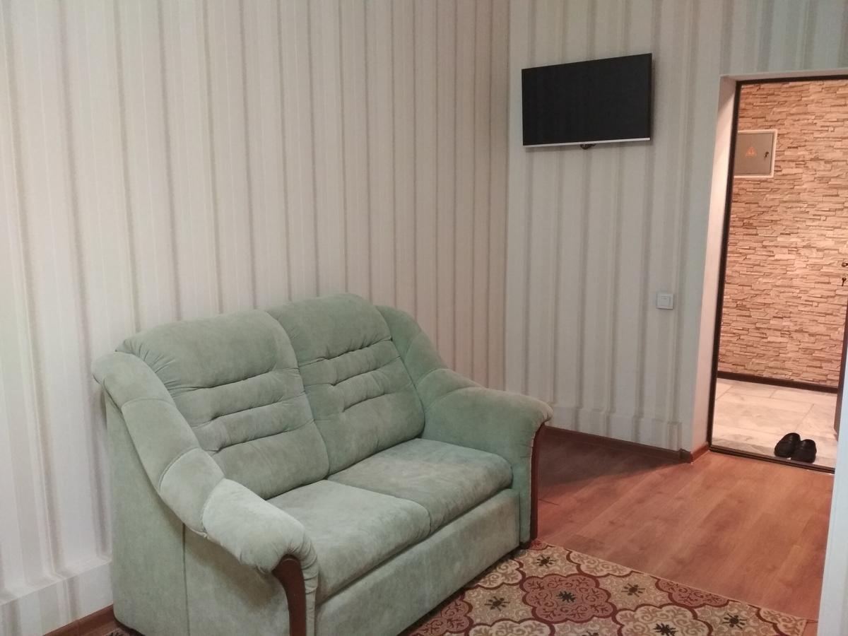 Tumar Hotell Bishkek Exteriör bild